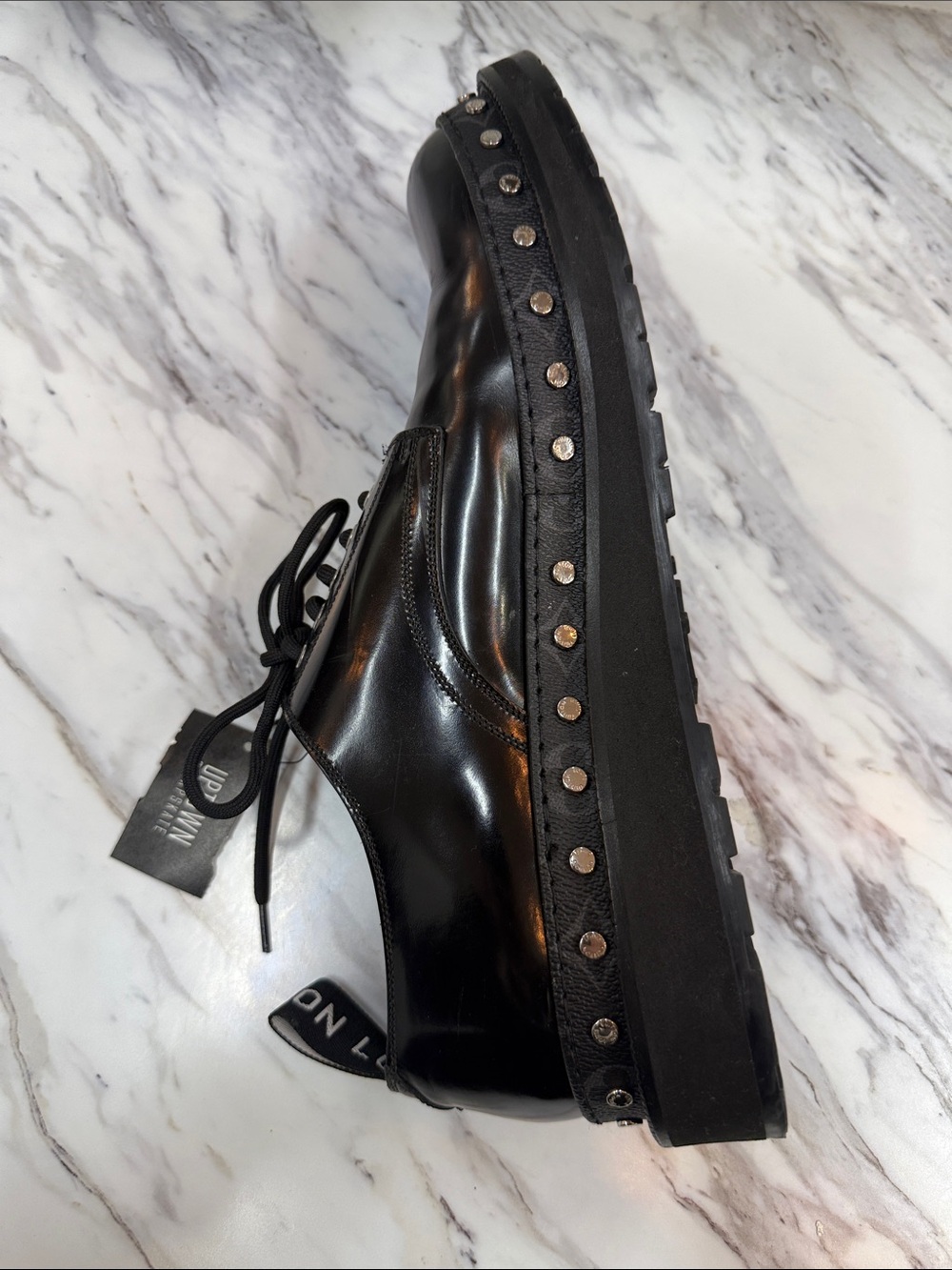 Louis Vuitton Men’s Black Leather Lace-Up Derby Shoe - Picture 5 of 11